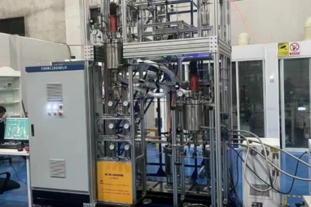 反應(yīng)釜制冷加熱系統(tǒng)運(yùn)行時(shí)需控制好哪些技術(shù)參數(shù)？