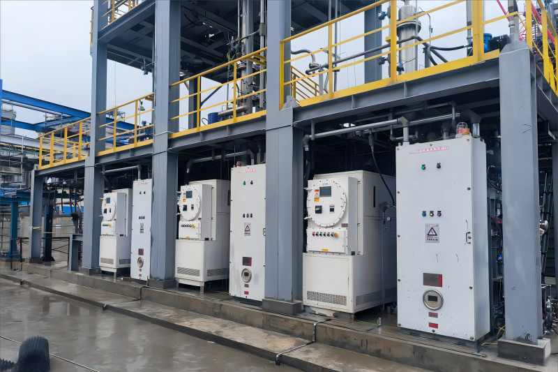 浙江某石油化工企業采購的60KW防爆加熱控溫設備已出貨 圖1