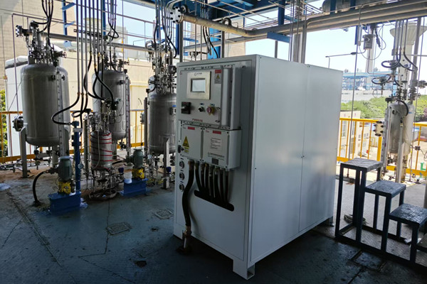 新芝阿弗斯防爆制冷控溫系統與高低溫試驗箱設備實拍圖2